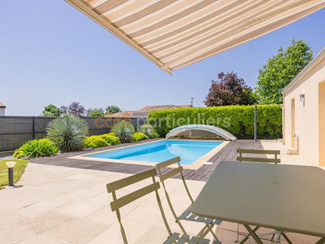 Vente Maison 8 pièces 237 m2 Saint Léger les Vignes