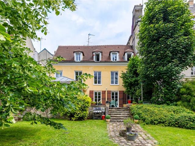 Vente Maison 8 pièces 237 m2 Triel sur Seine