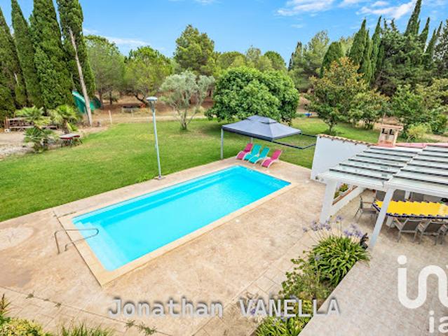 Vente Maison 8 pièces 238 m2 Claira