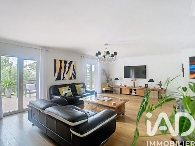 Vente Maison 8 pièces 238 m2 Launaguet