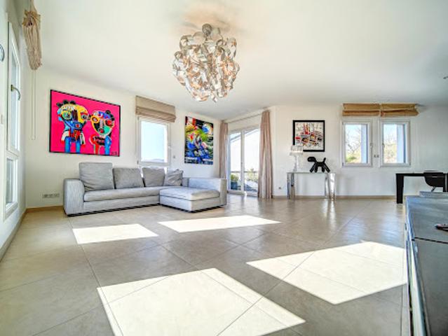 Vente Maison 8 pièces 238 m2 Zoufftgen