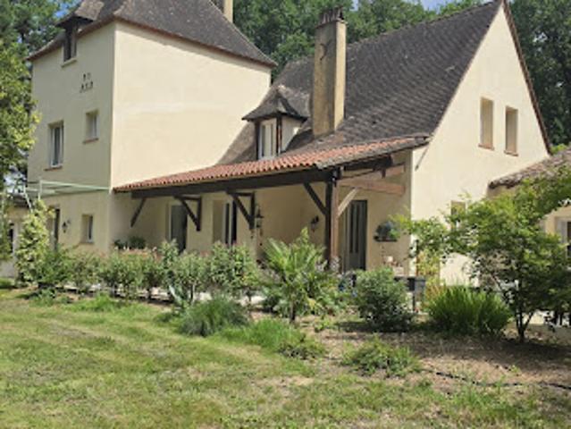 Vente Maison 8 pièces 239 m2 Pomport