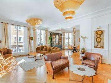 Vente Maison 8 pièces 239.53 m2 Paris 15ème