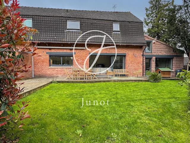 Vente Maison 8 pièces 239.6 m2 Marcq en Baroeul