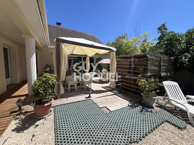 Vente Maison 8 pièces 230 m2 Buthiers