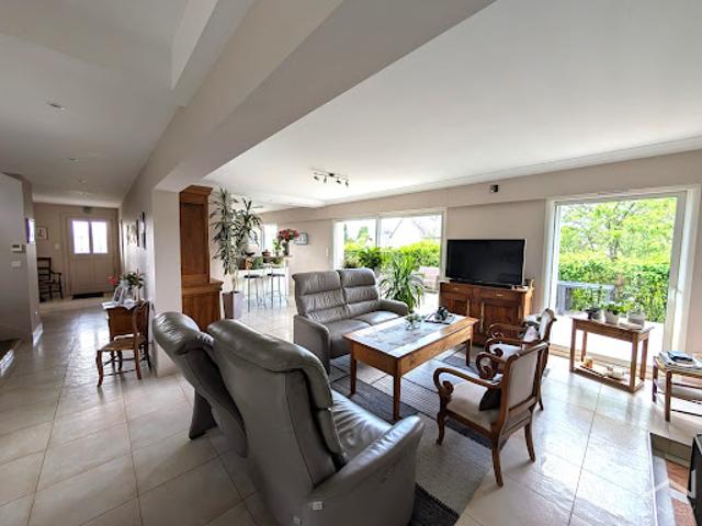 Vente Maison 8 pièces 230 m2 Montgermont