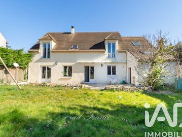 Vente Maison 8 pièces 230 m2 Orgeval