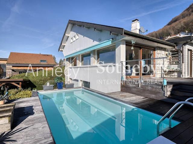 Vente Maison 8 pièces 230 m2 Annecy le Vieux