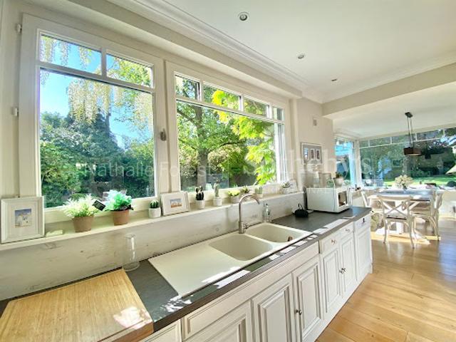 Vente Maison 8 pièces 230 m2 Croix