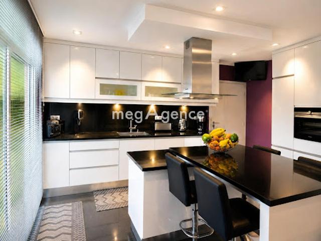 Vente Villa 8 pièces 230 m2 Fontenay Mauvoisin