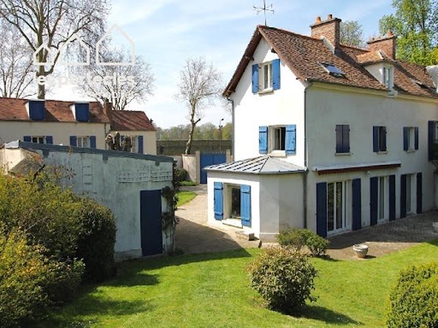 Vente Maison 8 pièces 230 m2 Louveciennes