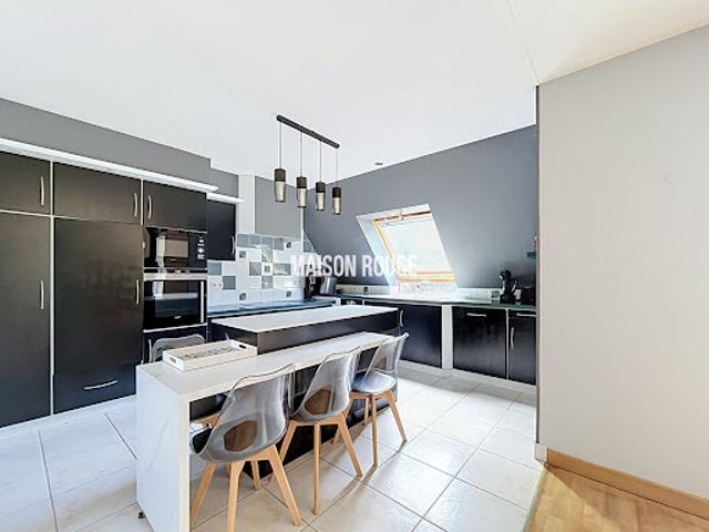 Vente Maison 8 pièces 230 m2 Pédernec