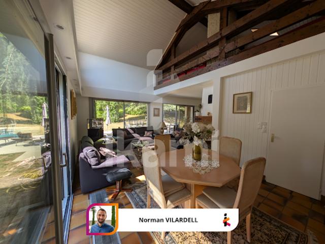 Vente Maison 8 pièces 230 m2 Saint verand
