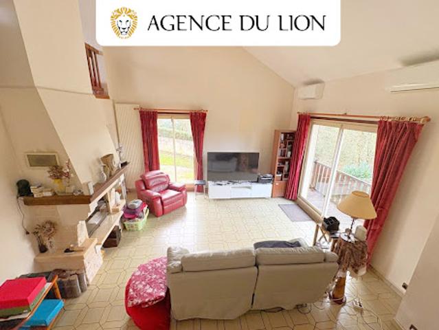 Vente Maison 8 pièces 230 m2 Senonches