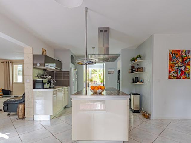 Vente Maison 8 pièces 230 m2 Tabanac