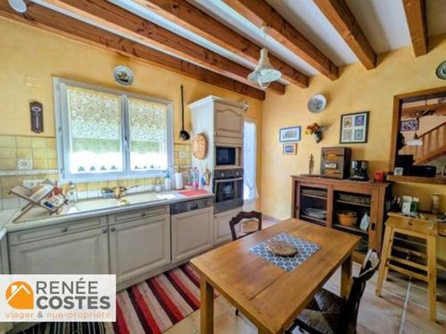 Vente Maison 8 pièces 230 m2 Thiers