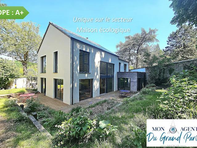 Vente Maison 8 pièces 230 m2 Versailles