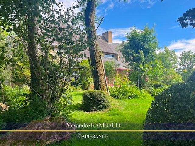 Vente Maison 8 pièces 231 m2 La Chapelle Janson