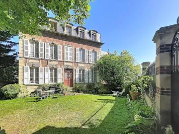 Vente Maison 8 pièces 231 m2 Pontoise