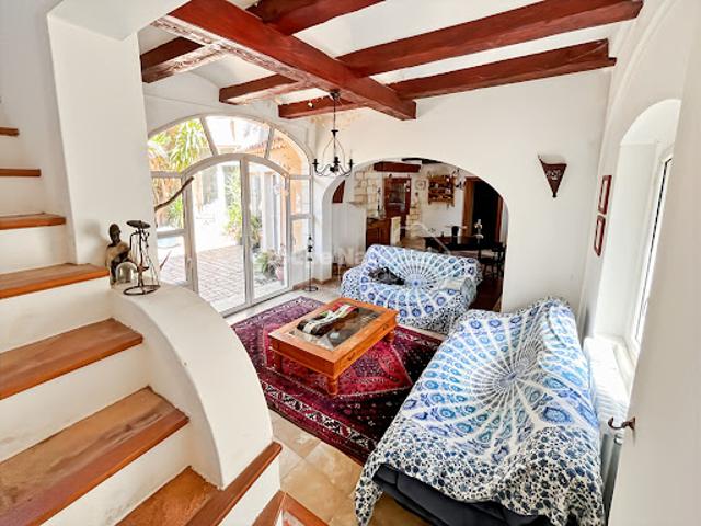 Vente Maison 8 pièces 231 m2 Saint Just