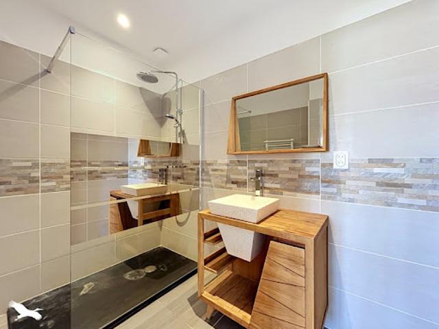 Vente Maison 8 pièces 232 m2 Begles