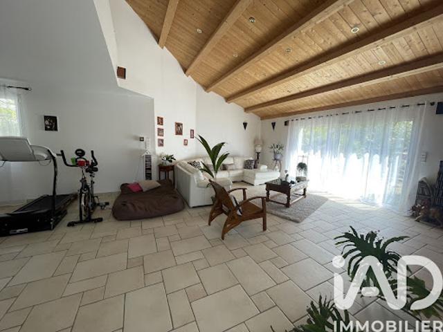Vente Maison 8 pièces 232 m2 Saint Hilaire de Riez