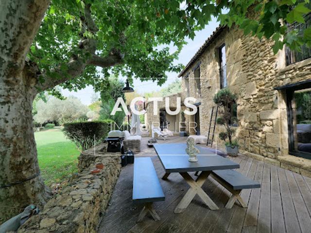 Vente Maison 8 pièces 233 m2 Grans