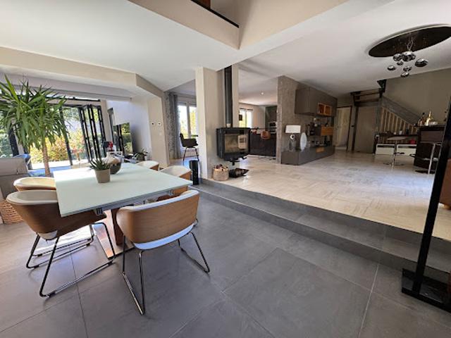 Vente Maison 8 pièces 233 m2 Jouars Pontchartrain
