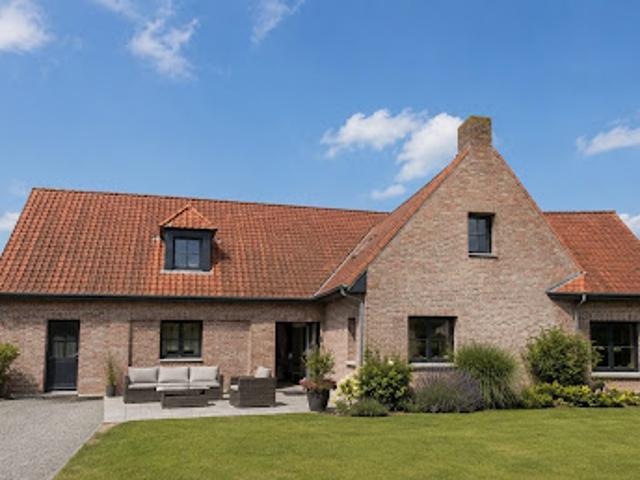 Vente Maison 8 pièces 233 m2 Wannehain
