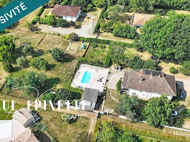 Vente Maison 8 pièces 244 m2 Castelsarrasin