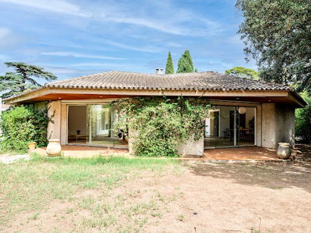 Vente Maison 8 pièces 245 m2 Marseille 8ème