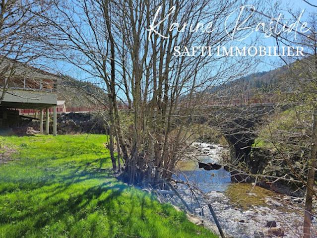 Vente Maison 8 pièces 245 m2 Cros de Géorand