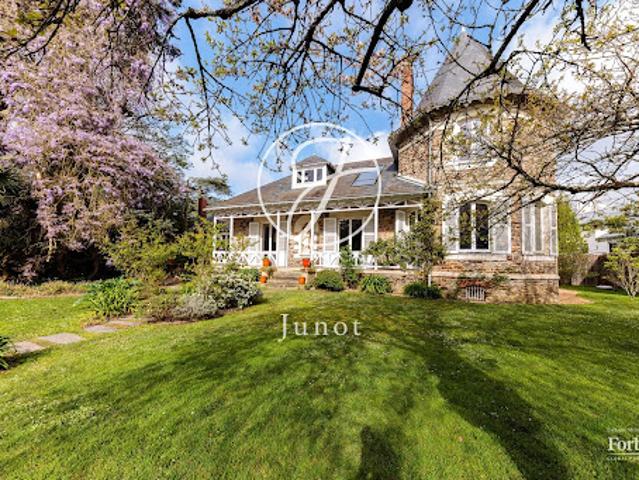 Vente Maison 8 pièces 245.82 m2 Nantes