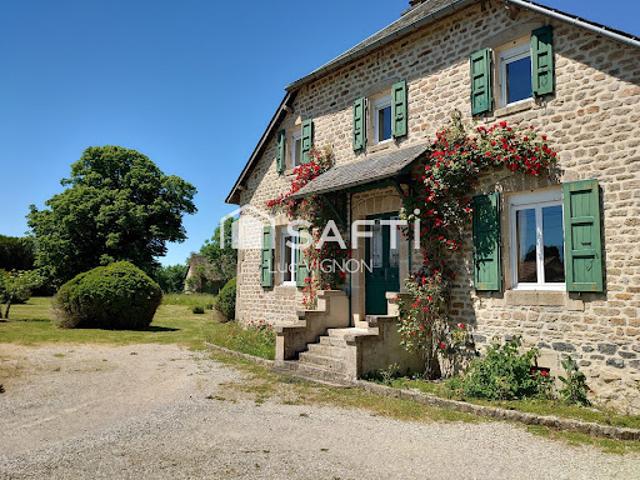 Vente Maison 8 pièces 246 m2 Saint Privat