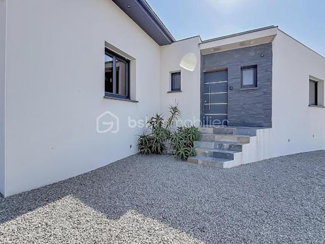 Vente Maison 8 pièces 247 m2 Beziers