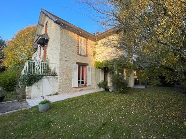 Vente Maison 8 pièces 247 m2 La Rochette