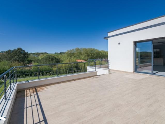 Vente Maison 8 pièces 247 m2 Pin Balma