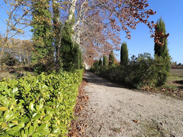 Vente Maison 8 pièces 248 m2 Caumont sur Durance