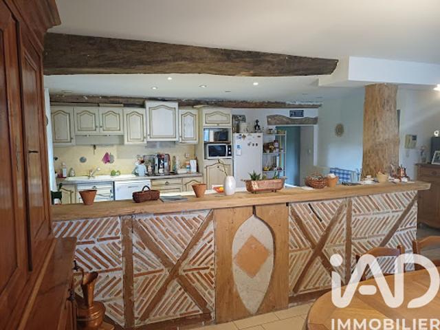 Vente Maison 8 pièces 248 m2 Roumagne