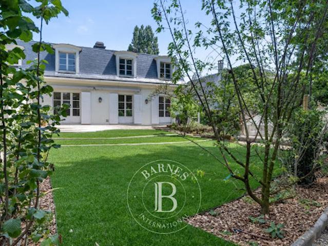 Vente Maison 8 pièces 248 m2 Versailles