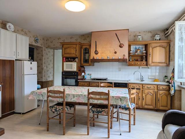 Vente Maison 8 pièces 249 m2 Chirac