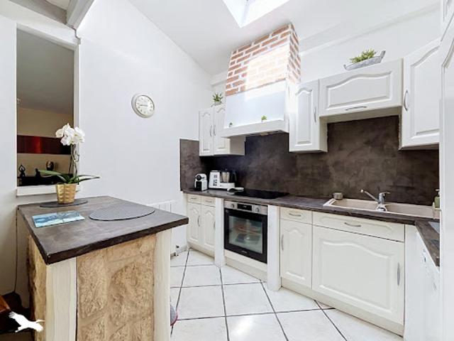 Vente Maison 8 pièces 249 m2 Uzeste