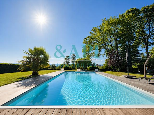 Vente Maison 8 pièces 240 m2 Armoy