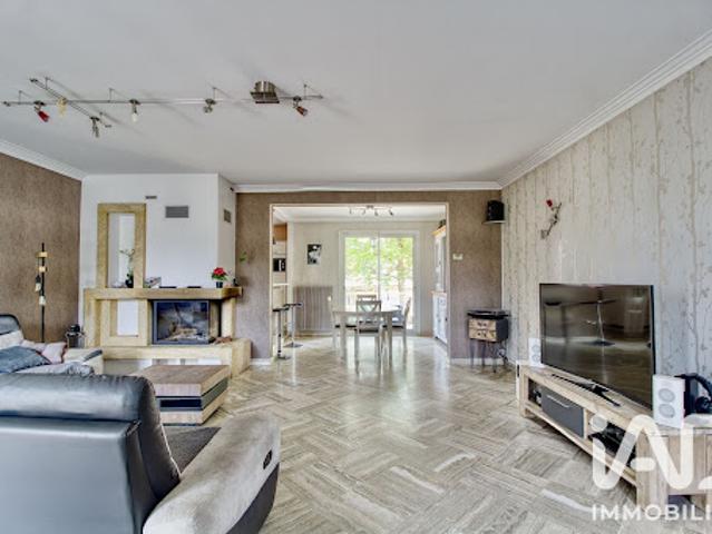 Vente Maison 8 pièces 240 m2 La Chapelle en Serval