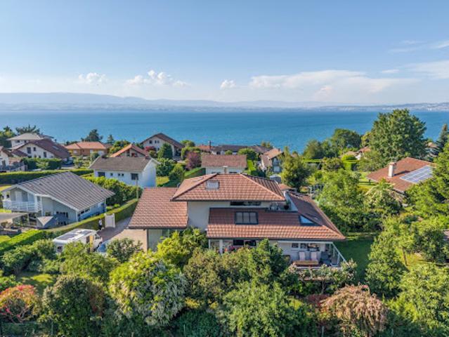 Vente Maison 8 pièces 240 m2 Publier