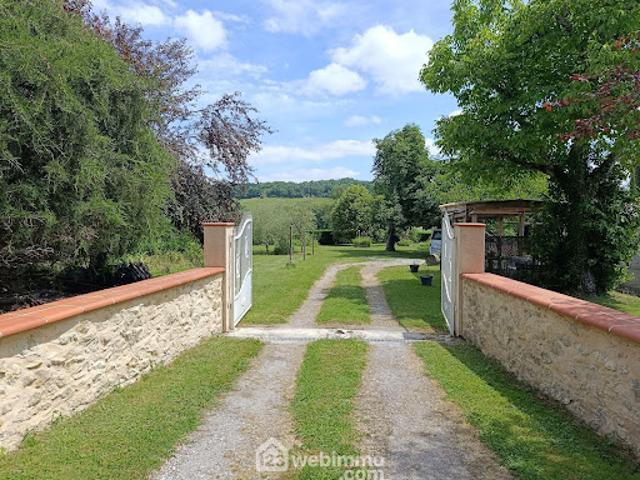 Vente Maison 8 pièces 240 m2 Roquebrune