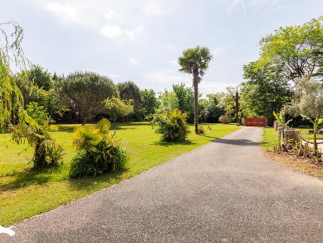 Vente Maison 8 pièces 240 m2 Saint Cirice