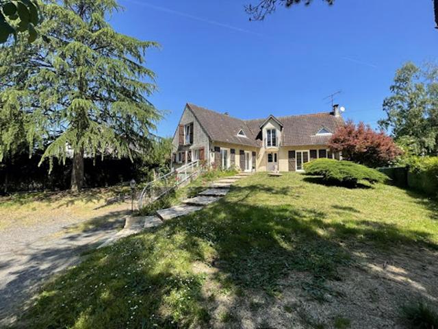 Vente Maison 8 pièces 240 m2 Saint Sauveur sur Ecole