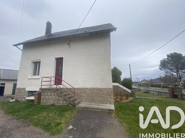 Vente Maison 8 pièces 241 m2 Montaignac sur Doustre