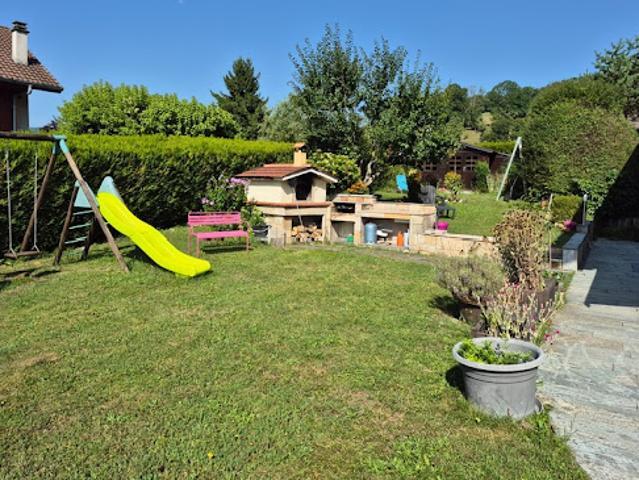 Vente Maison 8 pièces 241 m2 Burdignin